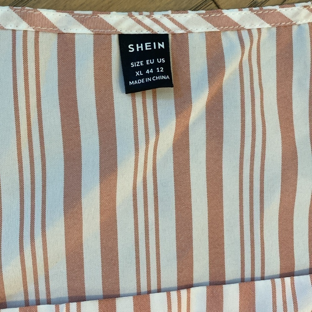 Shein Ruffle Top - Picture 3 of 5